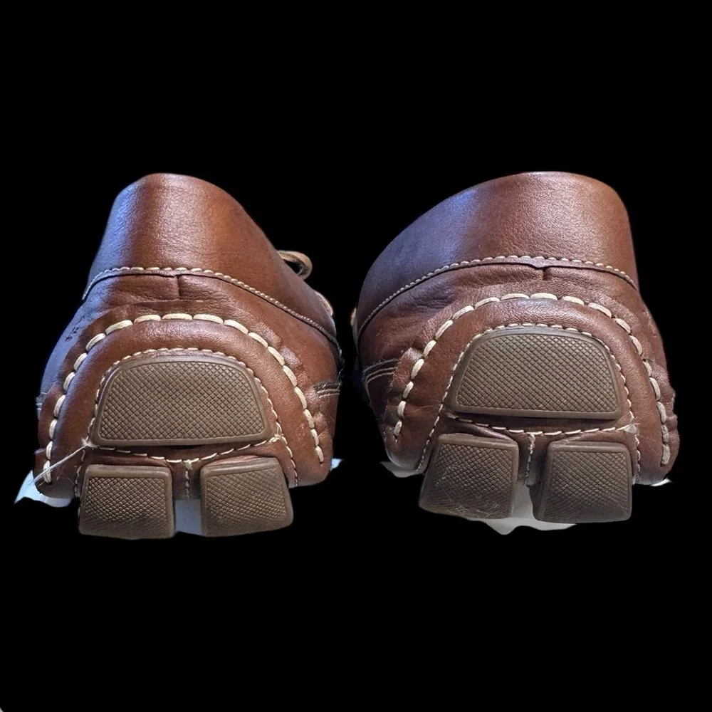 Izod Men's Burton Classic Mocs Tan Boat Shoes w/ Memory Foam insoles Sz 13